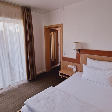 Hotel Garni Superior Metzingen  Exteriér fotografie